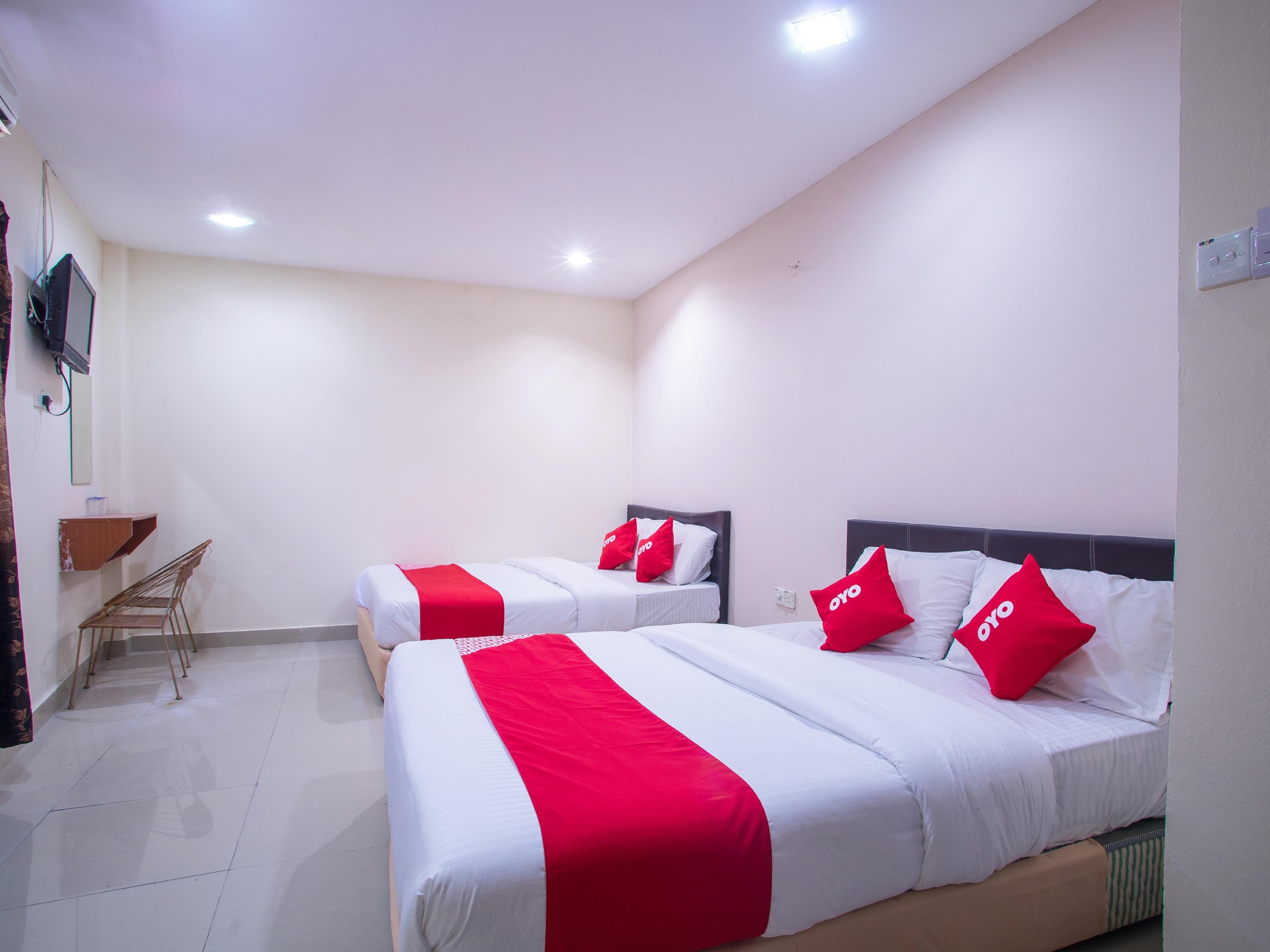 Oyo 44010 Royals Star Hotel Seremban Exterior photo