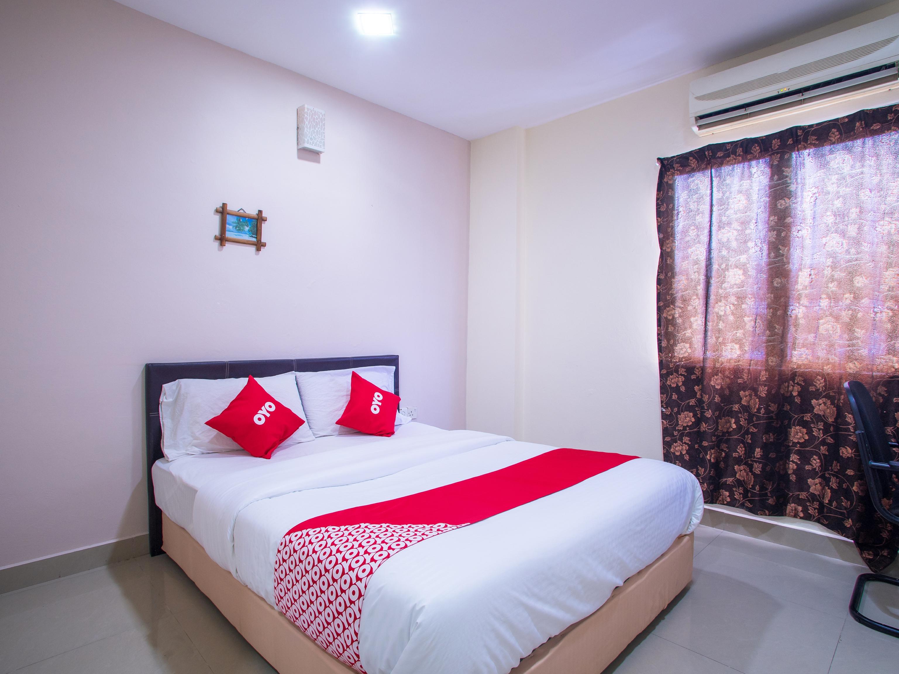 Oyo 44010 Royals Star Hotel Seremban Exterior photo