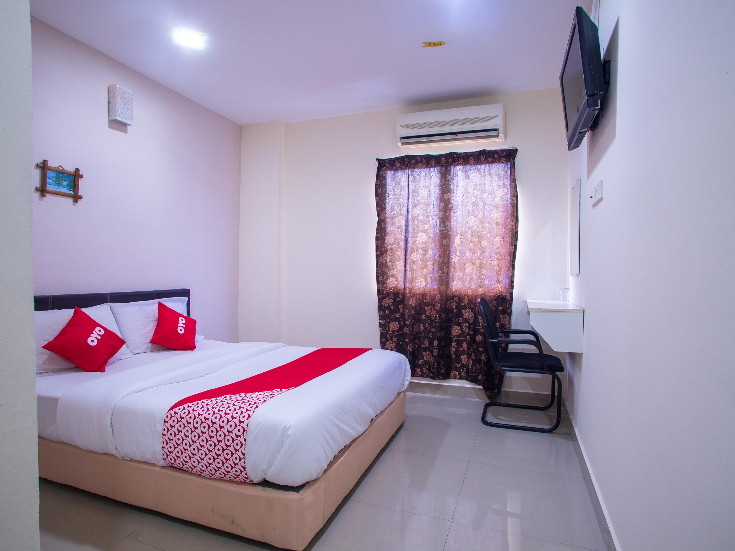 Oyo 44010 Royals Star Hotel Seremban Exterior photo