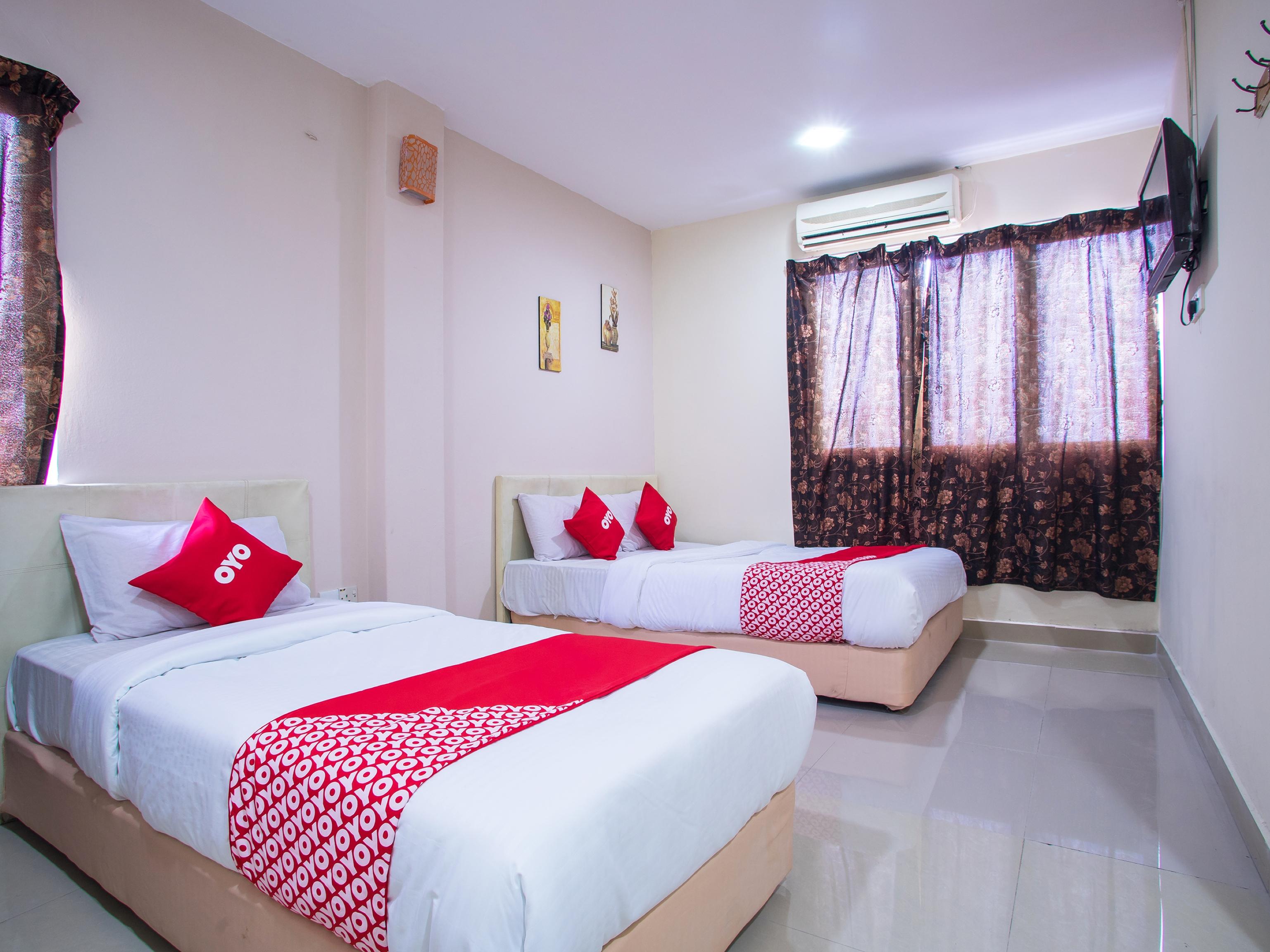 Oyo 44010 Royals Star Hotel Seremban Exterior photo