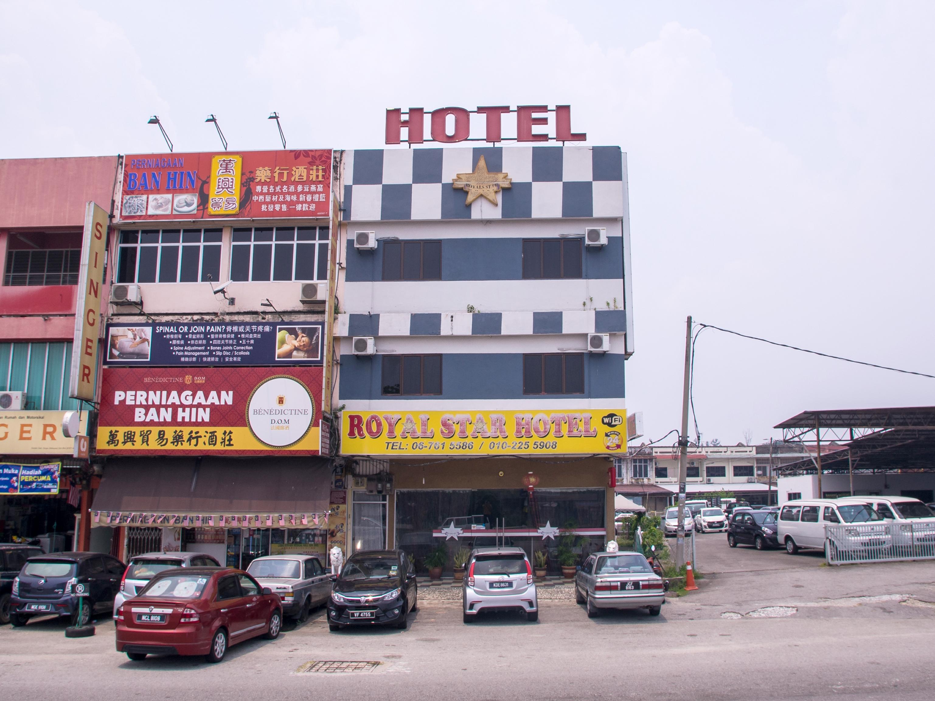 Oyo 44010 Royals Star Hotel Seremban Exterior photo