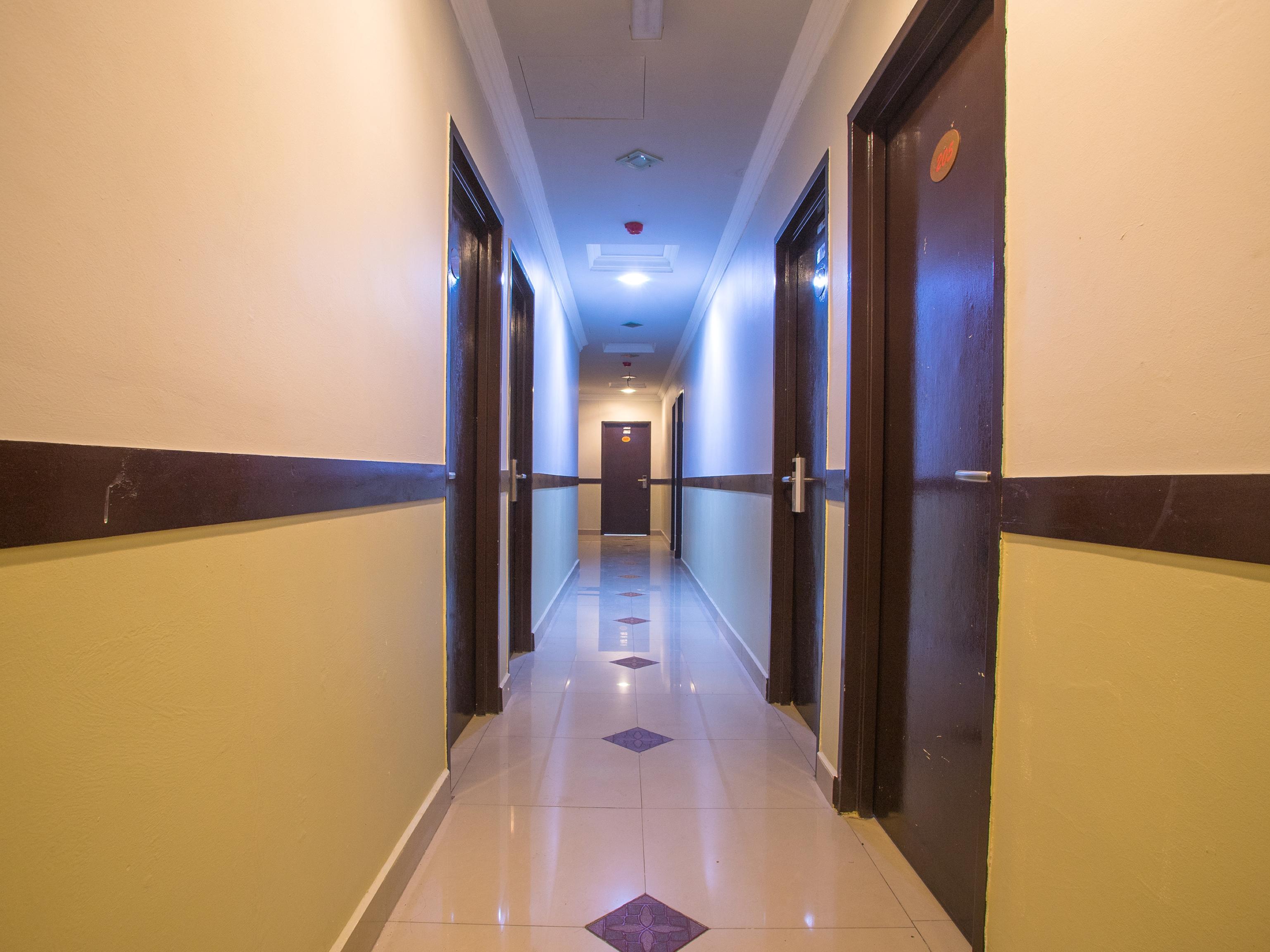 Oyo 44010 Royals Star Hotel Seremban Exterior photo